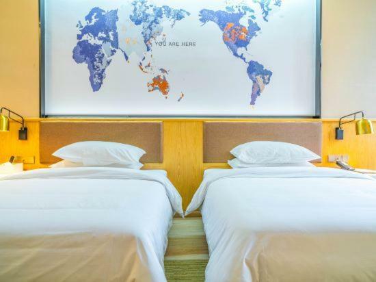 Kyriad Marvelous Jiading Baolong Plaza Branch 4*